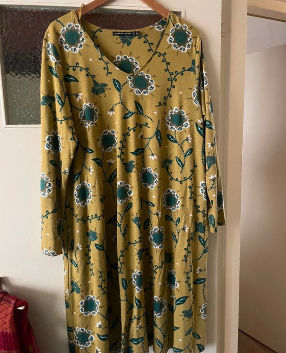 Gudrun Sjoden Jurk Maat L - Bloemenprint, Kleding | Dames, Verzenden, Maat 42/44 (L), Zo goed als nieuw, Knielengte