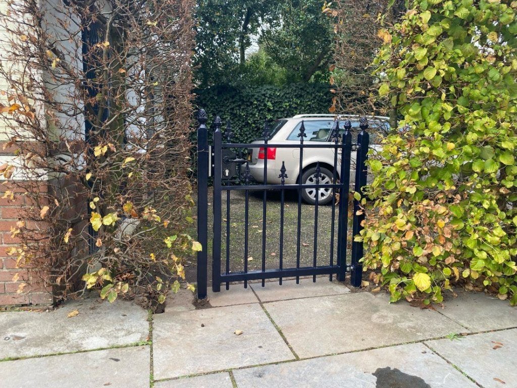 Looppoort - smalle toegang voor tuin of zijgevel, Tuin en Terras, Tuinpoorten, Ophalen, Nieuw, 200 cm of meer, Looppoort
