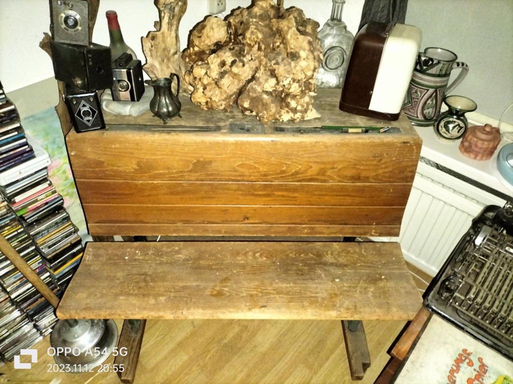 Vintage houten schoolbank met opbergruimte, Antiek en Kunst, Antiek | Meubels | Stoelen en Banken, Ophalen of Verzenden