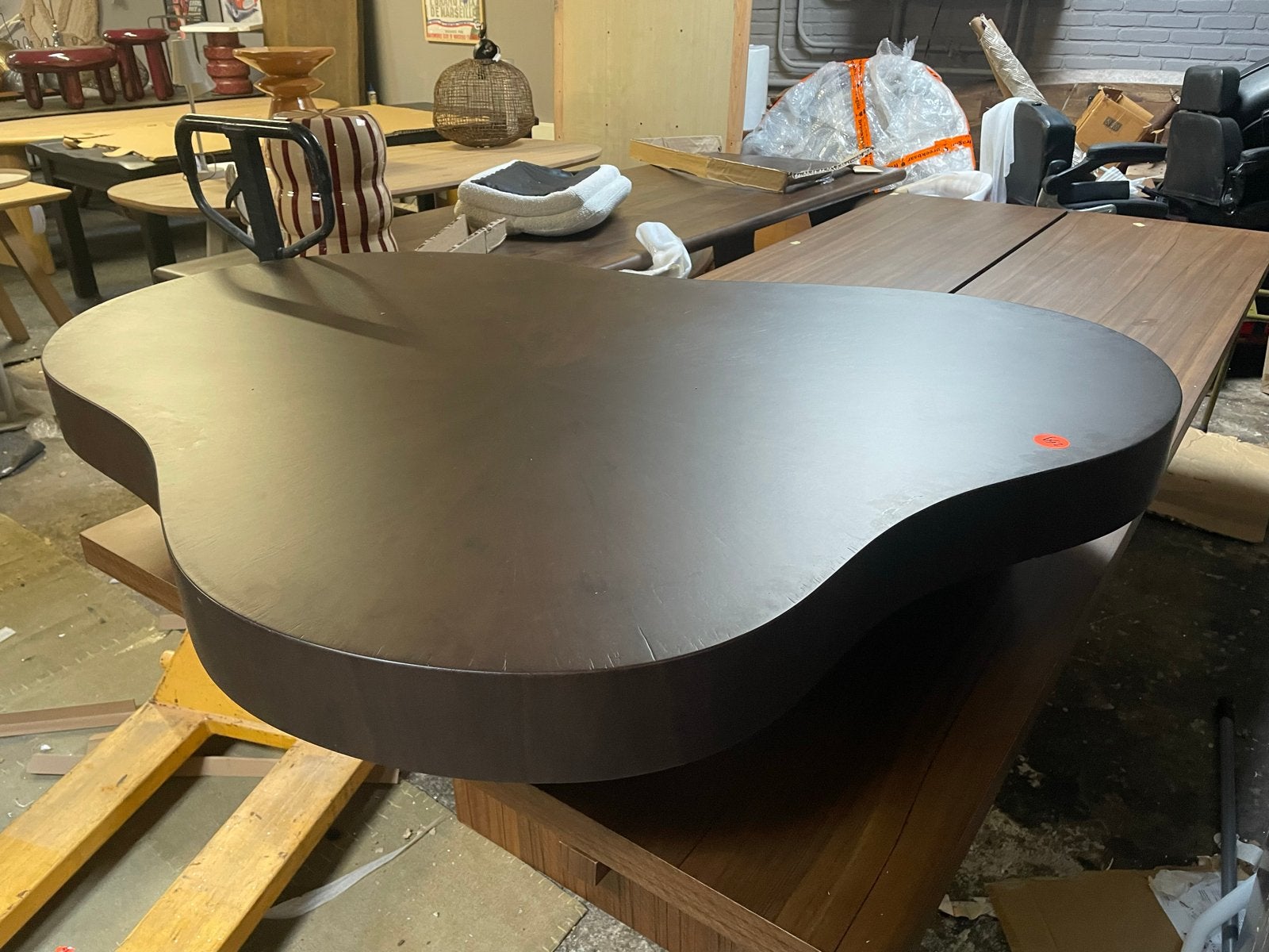 Salontafel Bobbie 150x110 organische vorm wortnoothout, Ophalen, 100 tot 150 cm, 150 tot 200 cm, Nieuw