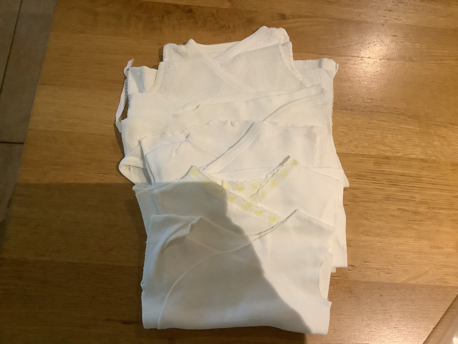 Overslag hemdjes 5/ 50/56 zonder mouw., Ophalen of Verzenden, Zo goed als nieuw, Jongetje of Meisje, Nacht- of Onderkleding