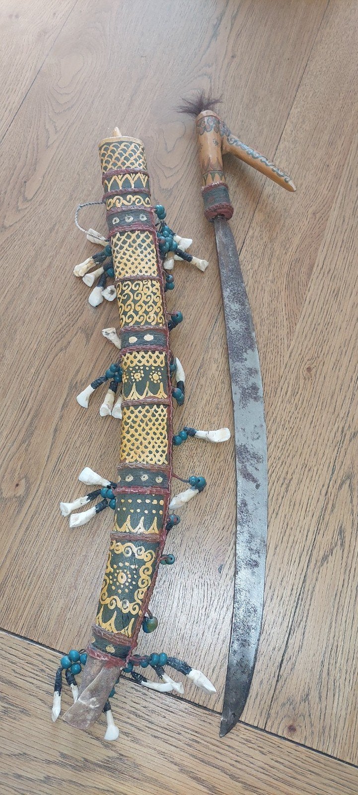 Dayak mandau/koppensneller, Handgemaakt, Wapen, Ophalen of Verzenden, Indonesië