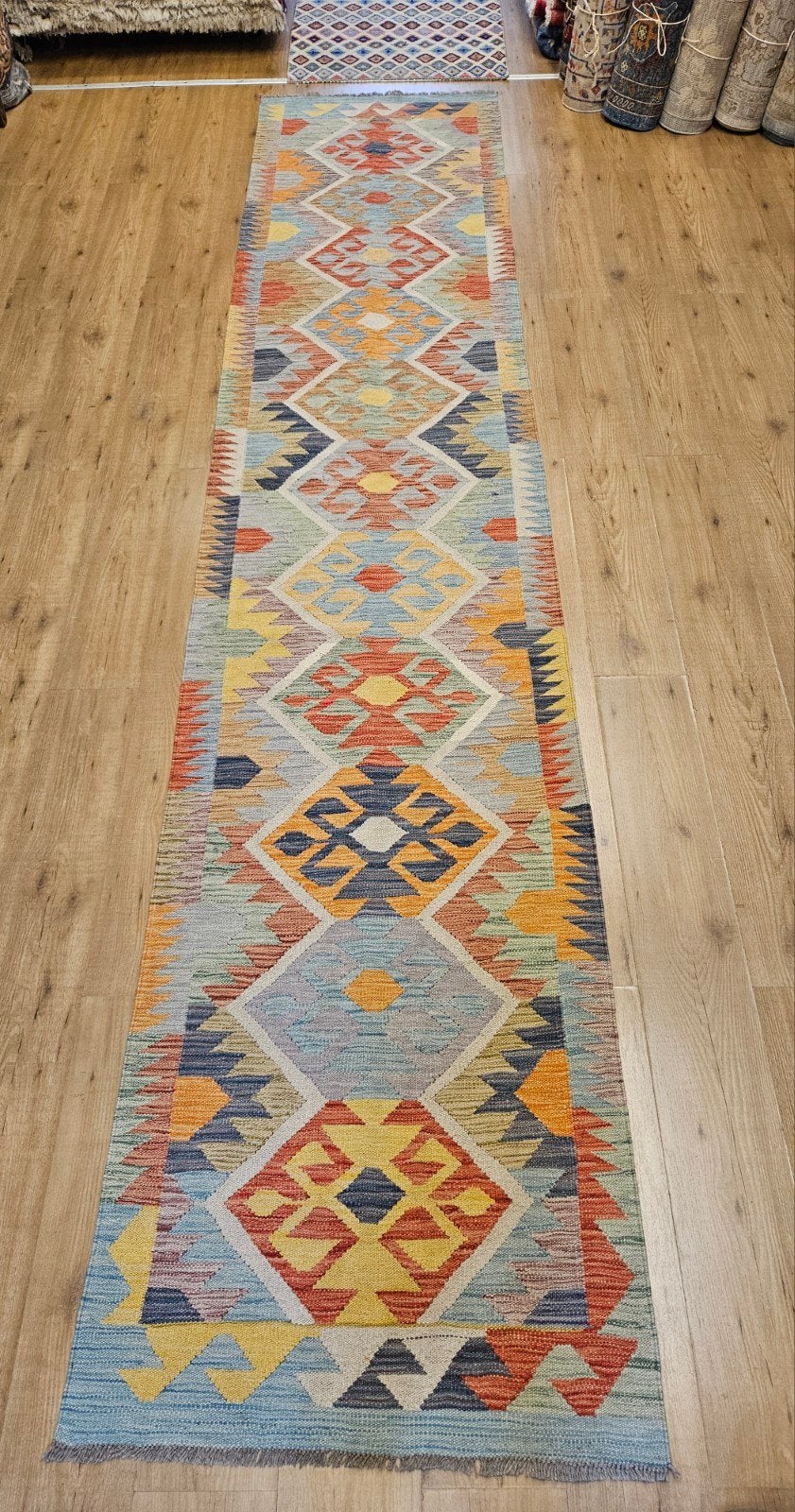 Handgeweven oosterse wollen kelim loper 398x84, Info@SlatsAntiek.nl, Vof Slats Antiek, Kelim, Herenstraat 31 leiden