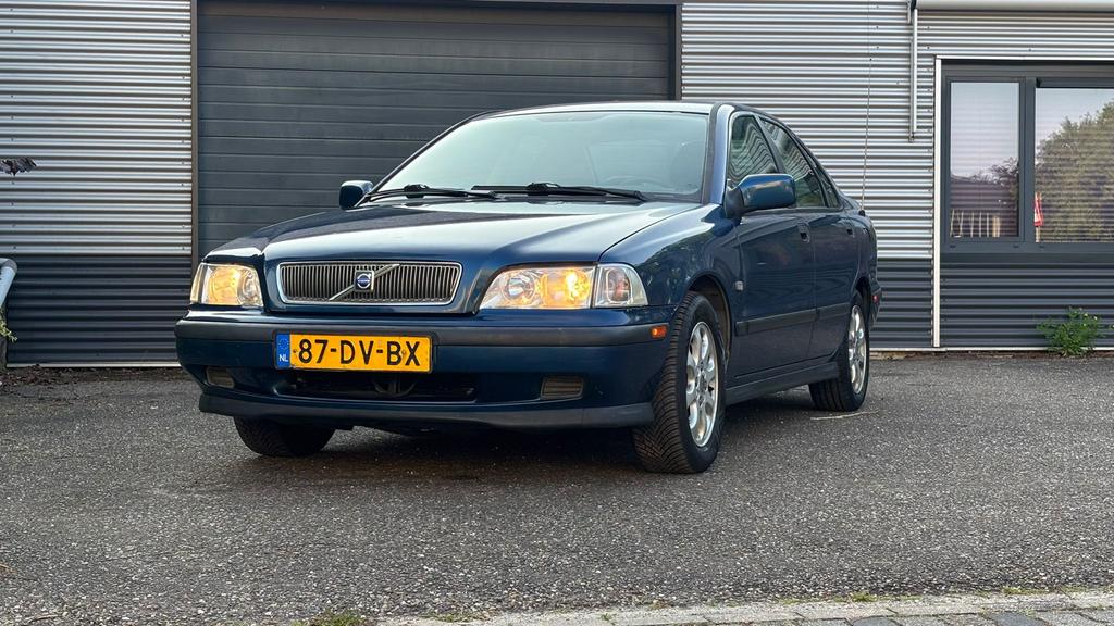 2000 Volvo S40 1.8 Europa | Groot onderhoud | Metallic Blauw, Auto's, Voorwielaandrijving, 900 kg, 4 cilinders, Blauw