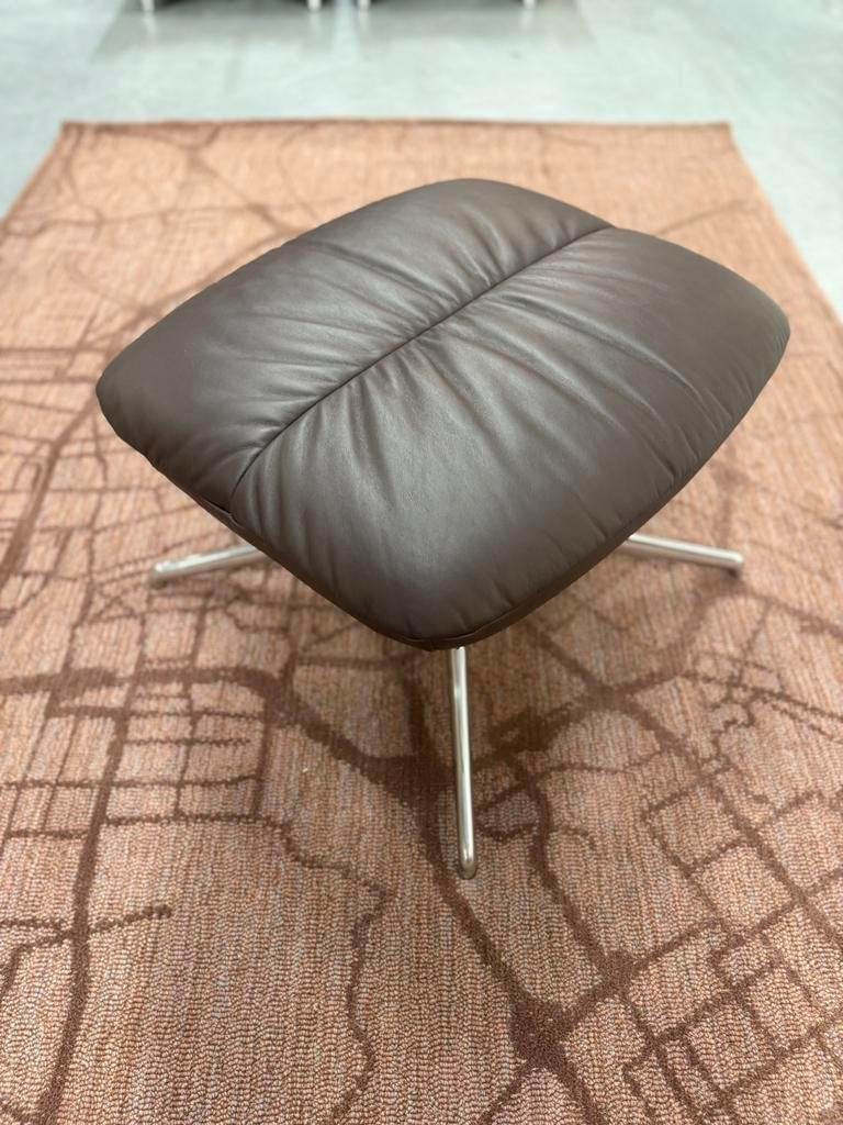 Nieuw Leolux Lodey voetenbank bruin leer design poef
