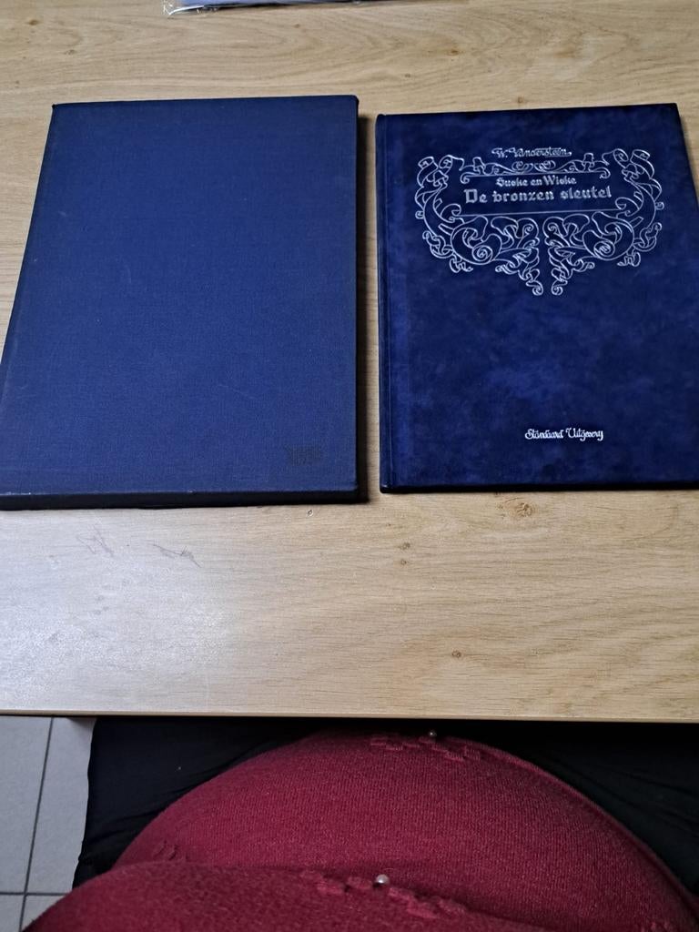 Luxe suske en wiske de bronzen sleutel ( 1983 ), Eén stripboek, Ophalen, Zo goed als nieuw