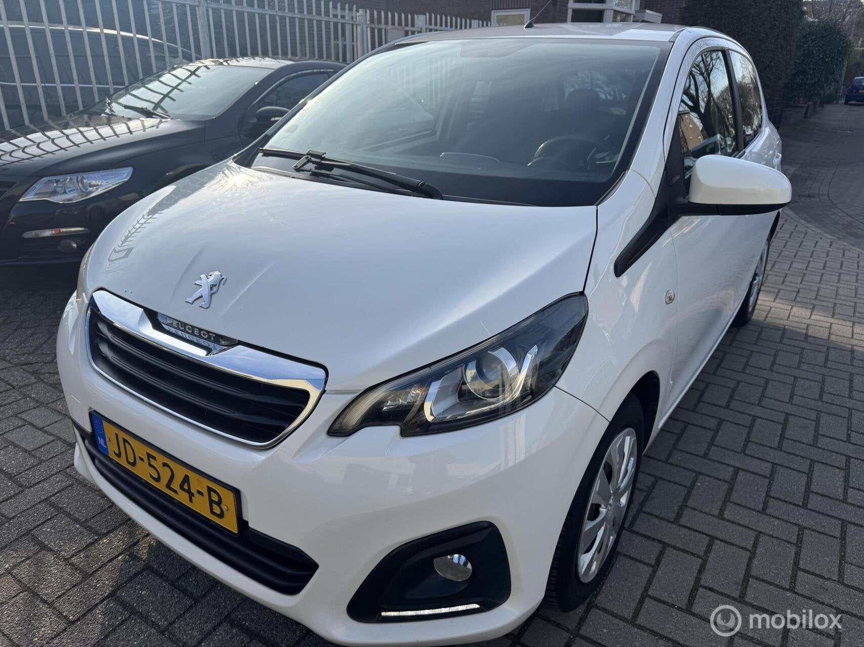 Peugeot 108 1.0 e-VTi Active TOP!, Voorwielaandrijving, Gebruikt, Euro 6, 4 stoelen
