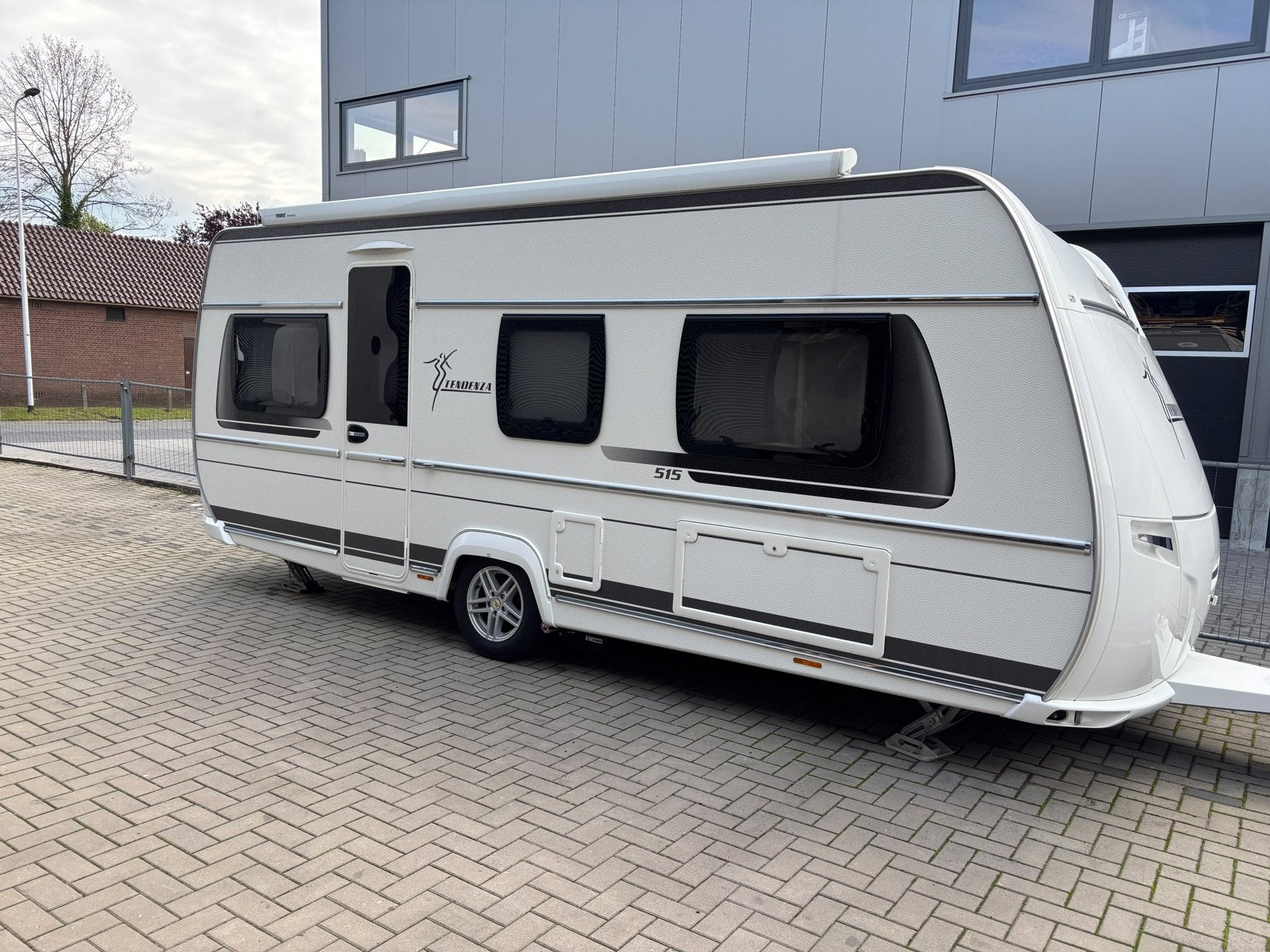 Fendt Tendenza 515 SG  2018 - enkele bedden, Caravans en Kamperen, Rondzit, Particulier, Luifel, 1250 - 1500 kg