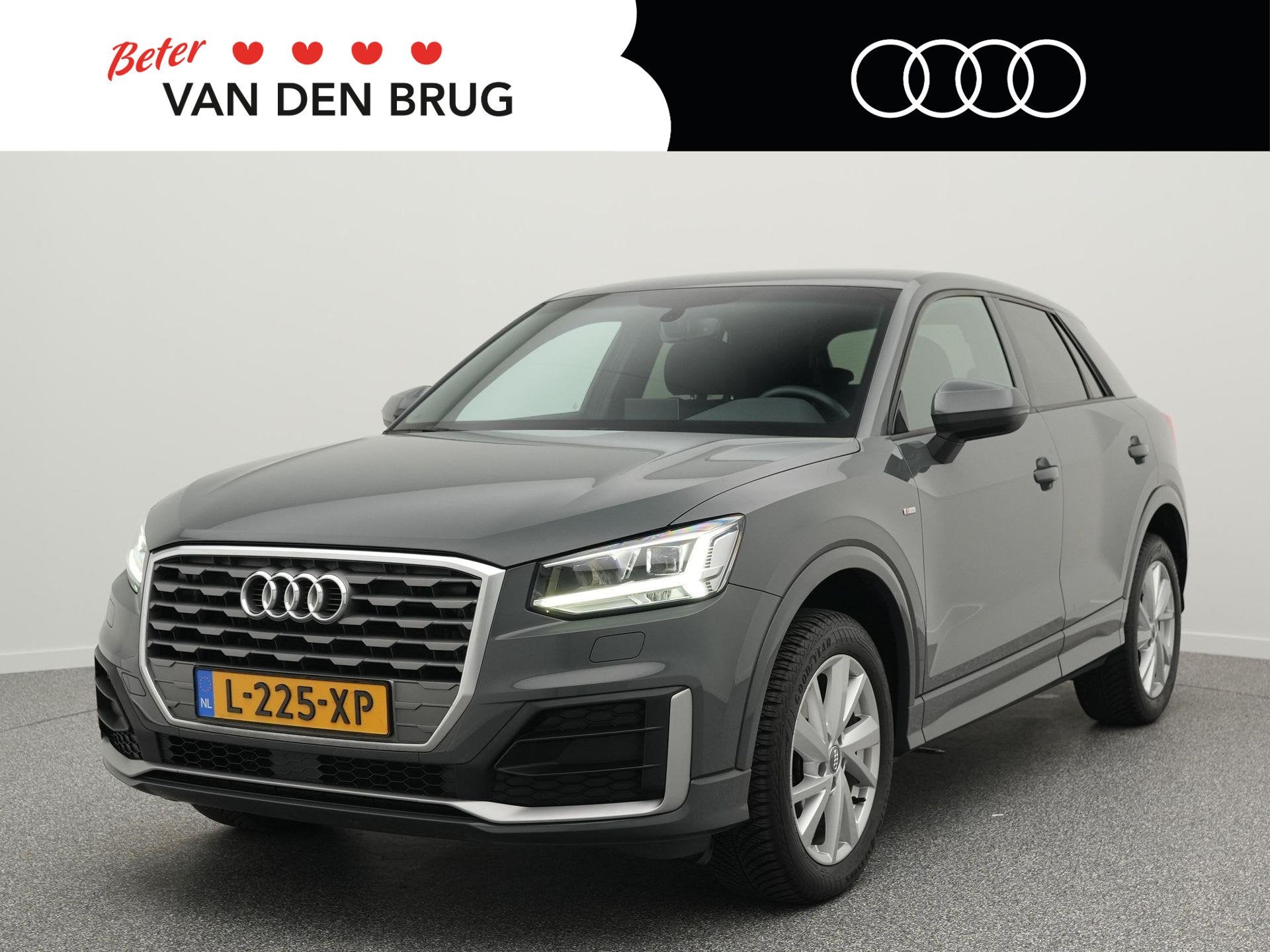 Audi Q2 35 TFSI 150 PK S Edition Automaat | LED | Trekhaak |
