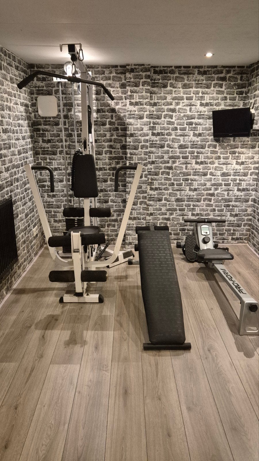 Complete fitness set: Krachtstation, Roeitrainer, Bankje, Ophalen, Benen, Gebruikt, Krachtstation