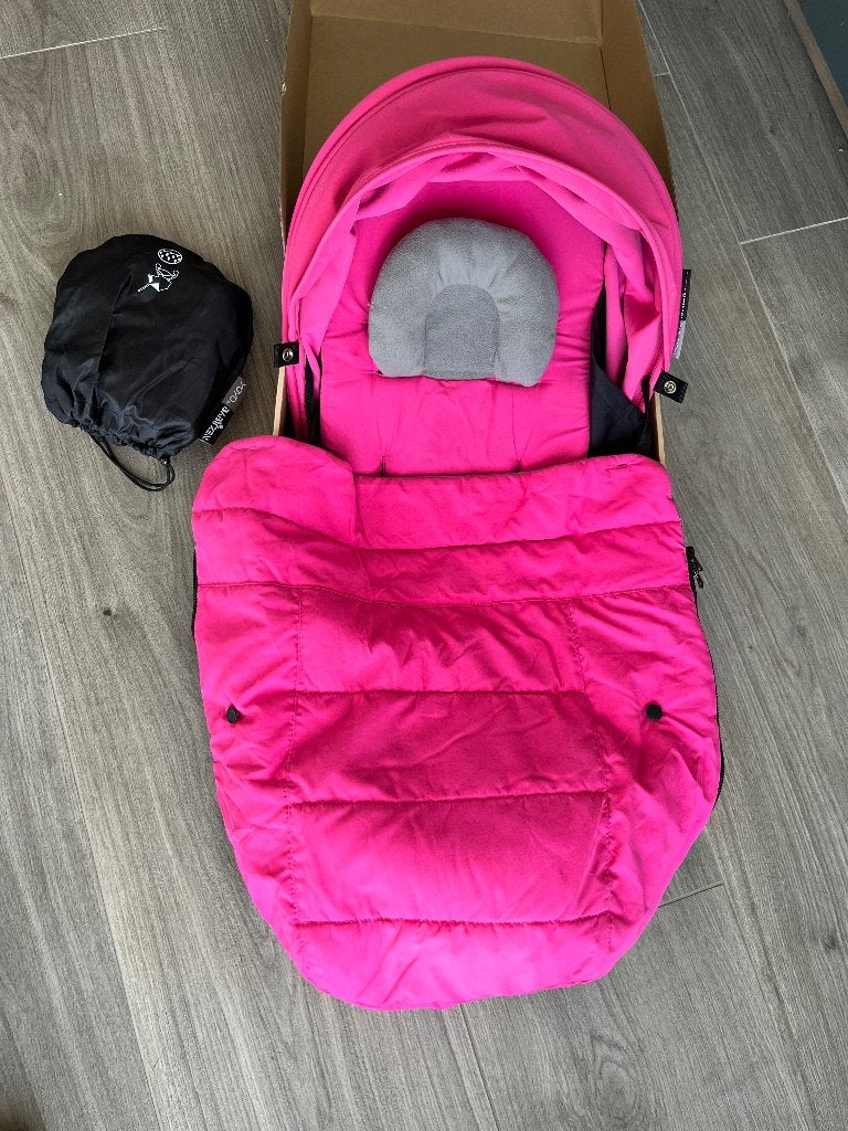 Newbornset Babyzen yoyo, Ophalen, Zo goed als nieuw, Overige merken, Regenhoes
