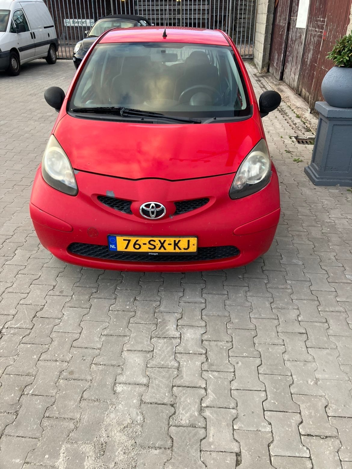 Toyota Aygo 1.0 12V Vvt-i 5DRS 2006 Rood, Voorwielaandrijving, 4 stoelen, 68 pk, Origineel Nederlands