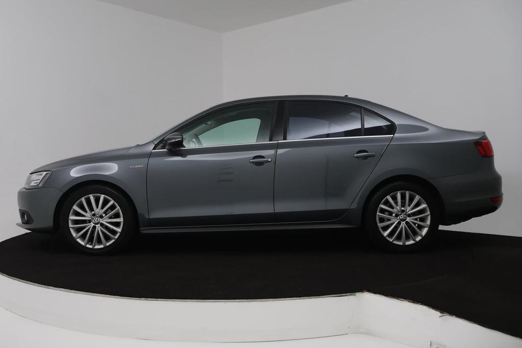 Volkswagen Jetta 1.4 TSI Hybrid Highline (ACHTERUITRIJCAMERA, Auto's, Volkswagen, Stof, Gebruikt, 4 cilinders, 150 pk