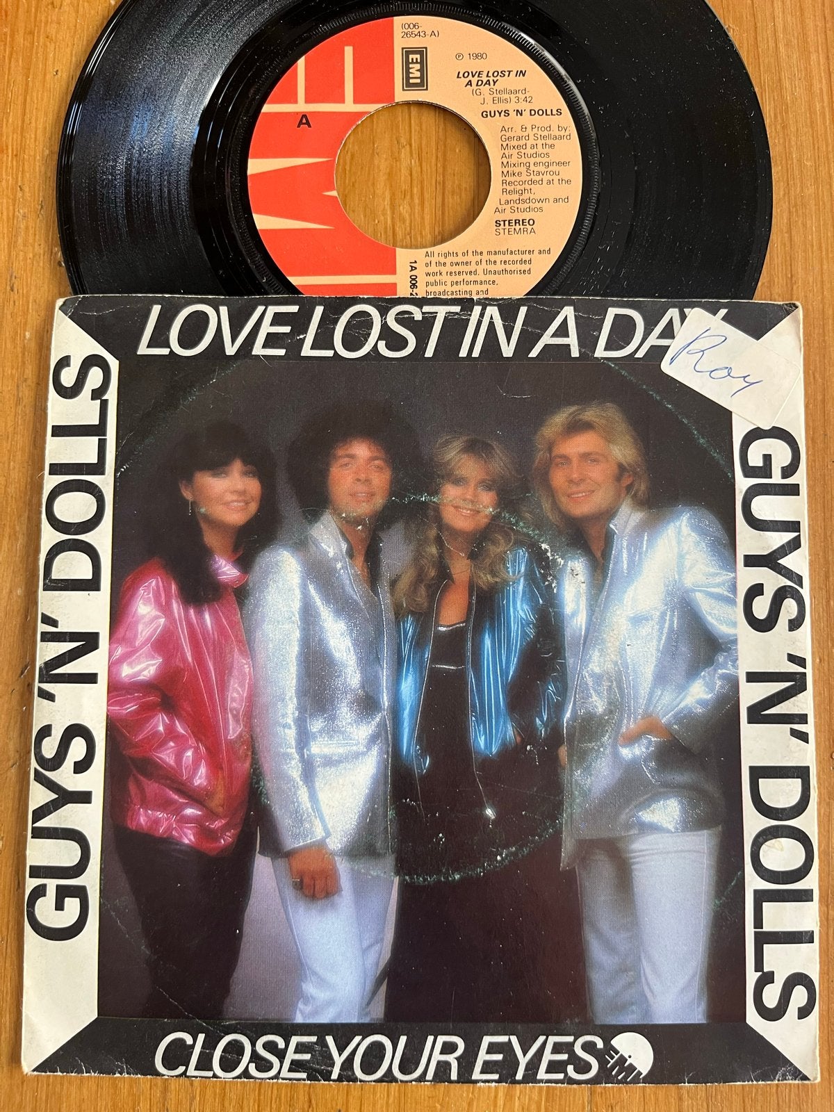 Guys 'n' Dolls - Love Lost in a Day 7" Vinyl Single, Ophalen of Verzenden, Gebruikt, 7 inch, Pop
