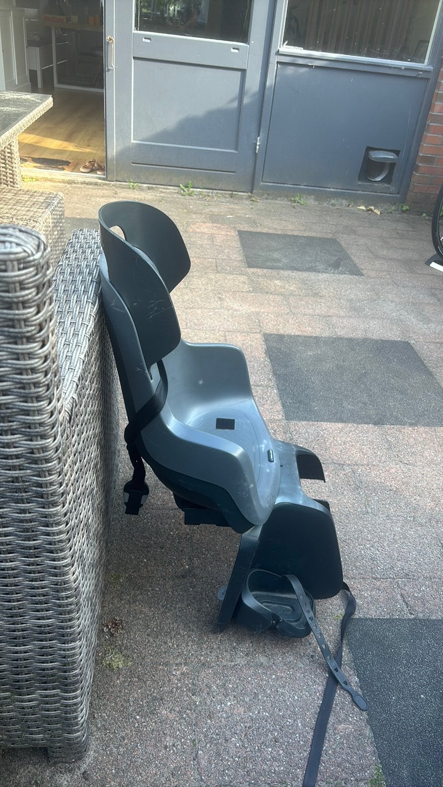 kinder fietsstoeltje, Fietsen en Brommers, Fietsaccessoires | Fietsstoeltjes, Achterzitje, Ophalen, 15 t/m 25 kg, Gebruikt