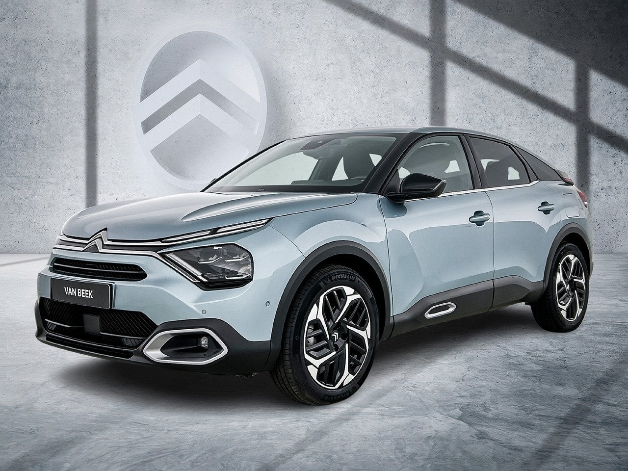 Citroën C4 130pk Automaat Shine | Rijklaar | Head-up Displa, Automaat, Gebruikt, 1199 cc, Leder