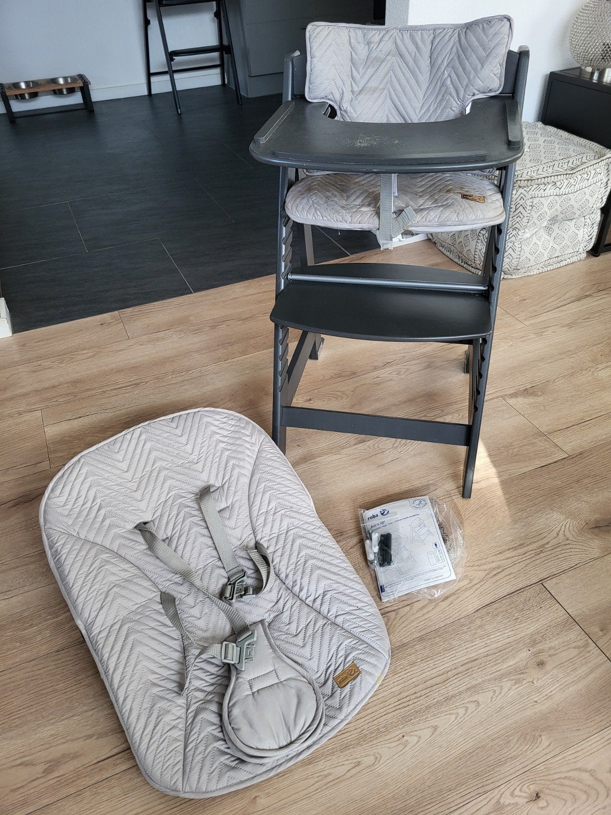 GRATIS Kinderstoel met babyzitje, Ophalen, Gebruikt, Meegroeistoel, Stoelverkleiner