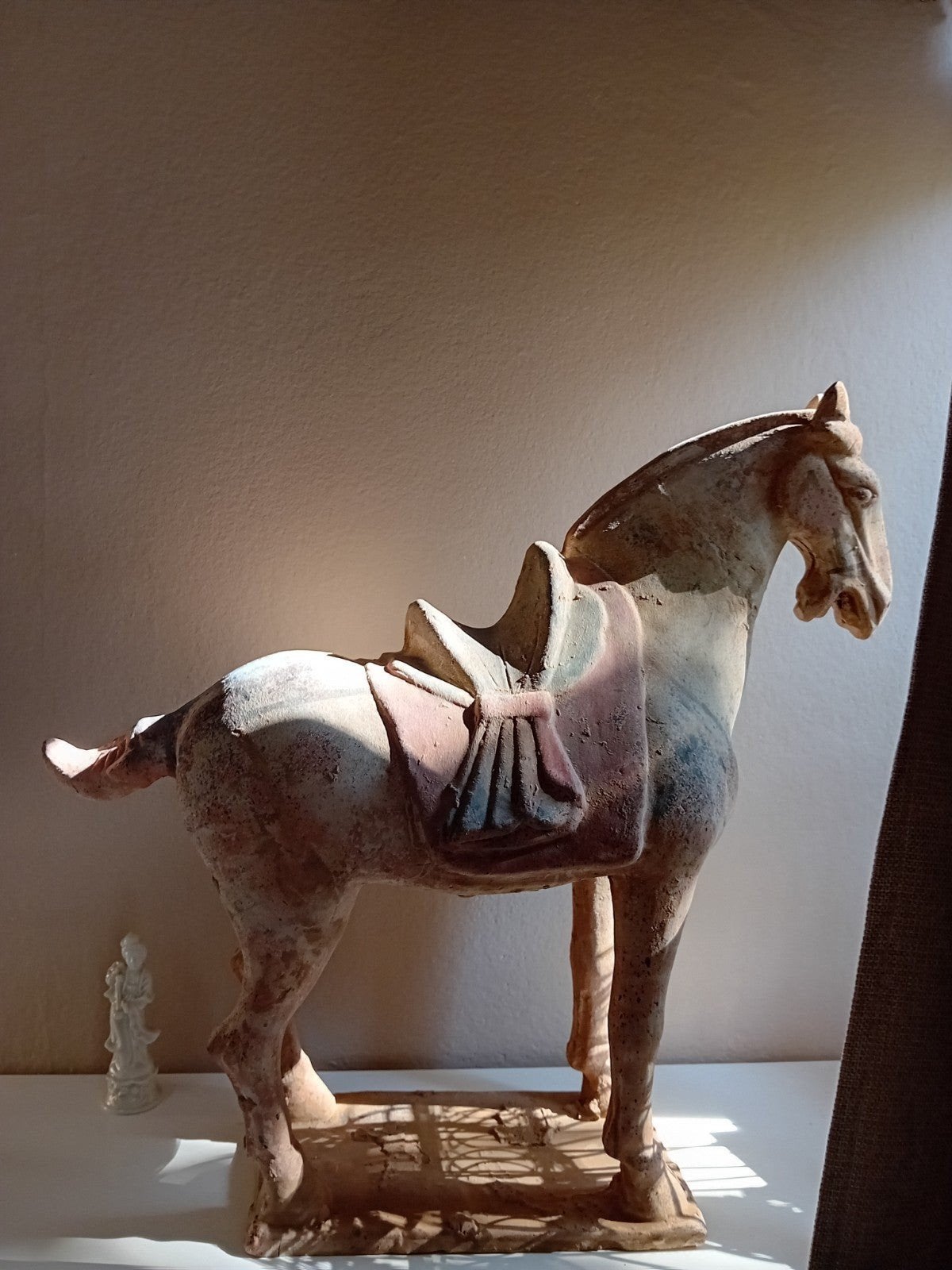 Terracotta paard Dynastie - 38cm hoog, 36cm breed, Ophalen of Verzenden, Zoogdier, 20 - 50 cm, Beeld