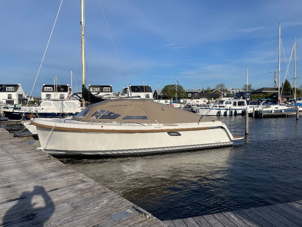Intender 950 Cabrio 110 PK, 2024, 10 m, Tender, 97 cm, Binnenboordmotor