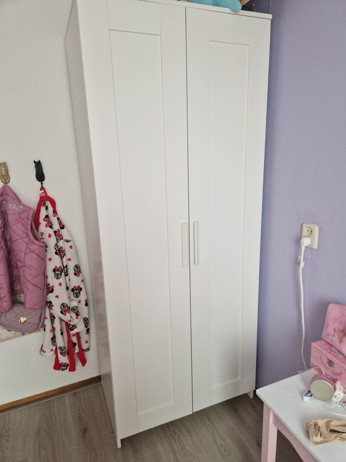 IKEA kledingkast in nieuwstaat, Huis en Inrichting, Ophalen, Met deur(en), 50 tot 100 cm, Zo goed als nieuw