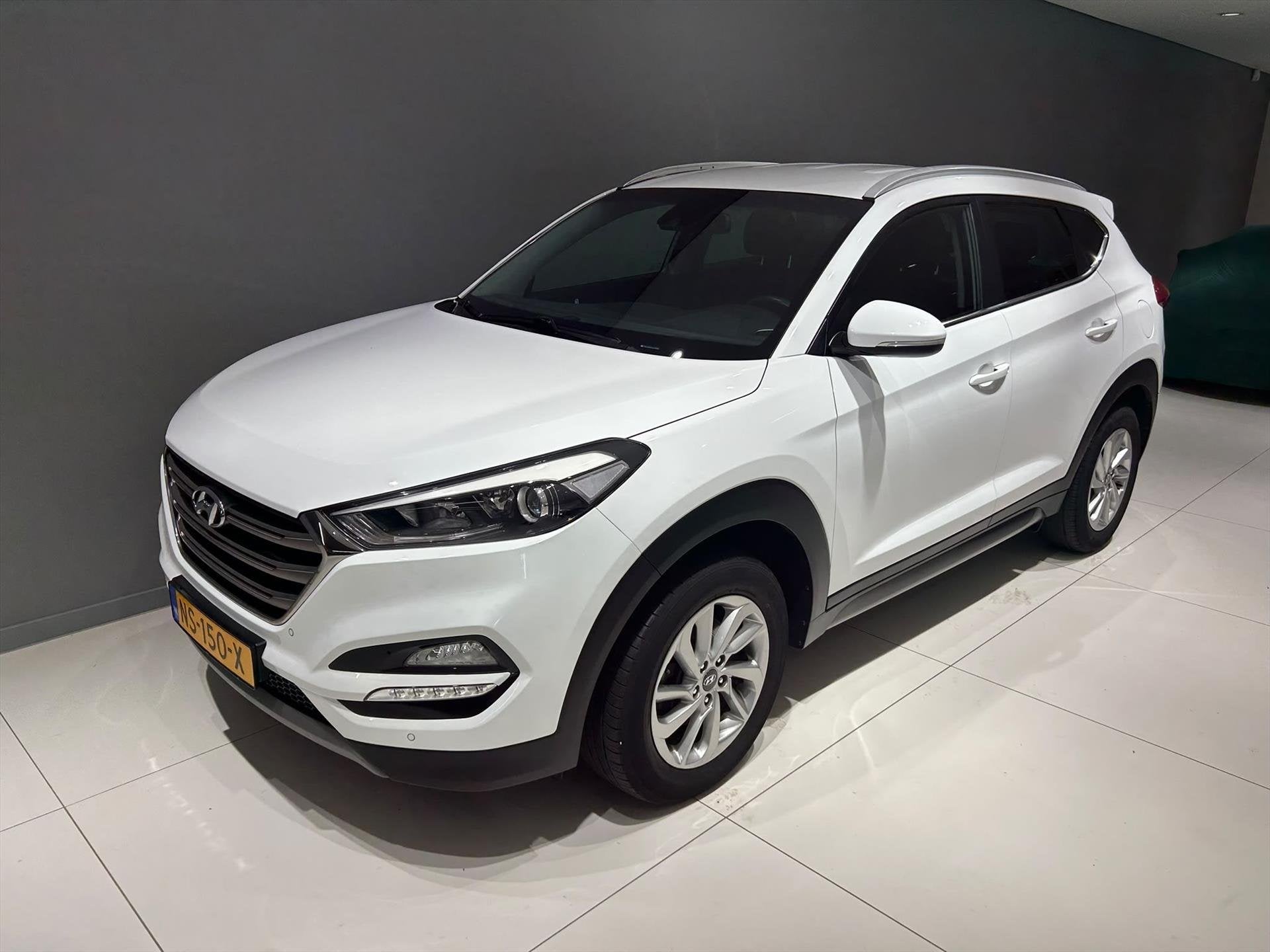 HYUNDAI Tucson 1.6 GDi 132pk Go! Trekhaak, Auto's, Stof, Gebruikt, 4 cilinders, Origineel Nederlands