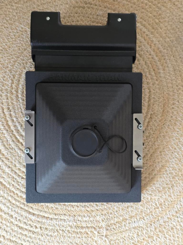 Harman Titan 72mm pinhole camera, Audio, Tv en Foto, Fotocamera's Analoog, Ophalen of Verzenden, Zo goed als nieuw, Compact, Overige Merken