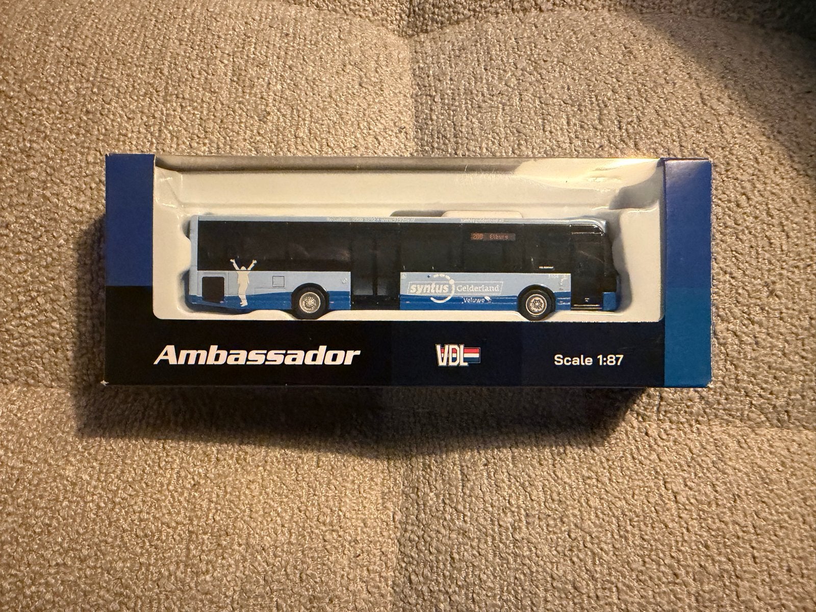 VDL Ambassador Syntus Gelderland schaalmodel 1:87, Hobby en Vrije tijd, Ophalen of Verzenden, Nieuw, Bus of Vrachtwagen
