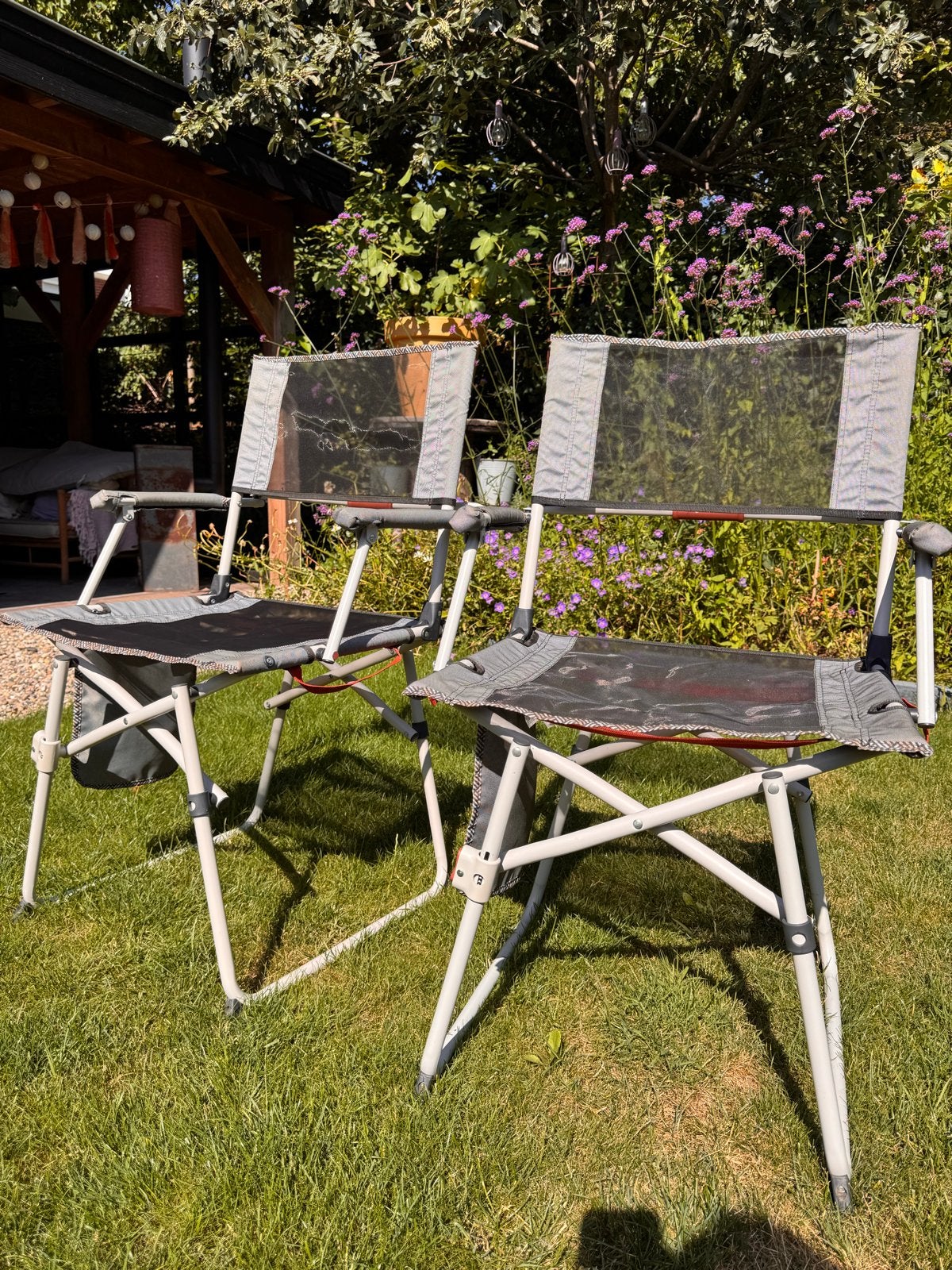 2x Quechua Campingstoel Comfort met armleuningen, Caravans en Kamperen, Kampeermeubelen, Ophalen, Gebruikt, Campingstoel