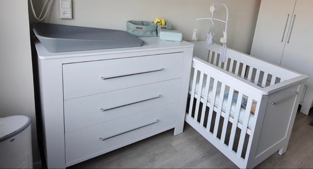 Cabino babykamer set Noel: commode, ledikant, wandplank wit, Ophalen