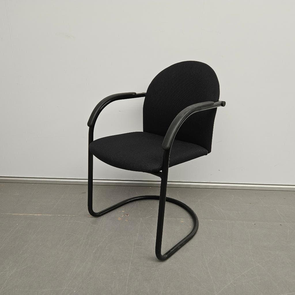 Set van 4 Lande sledestoelen stoelen vergaderstoelen, Huis en Inrichting, Stoelen, Ophalen, Gebruikt, Vier