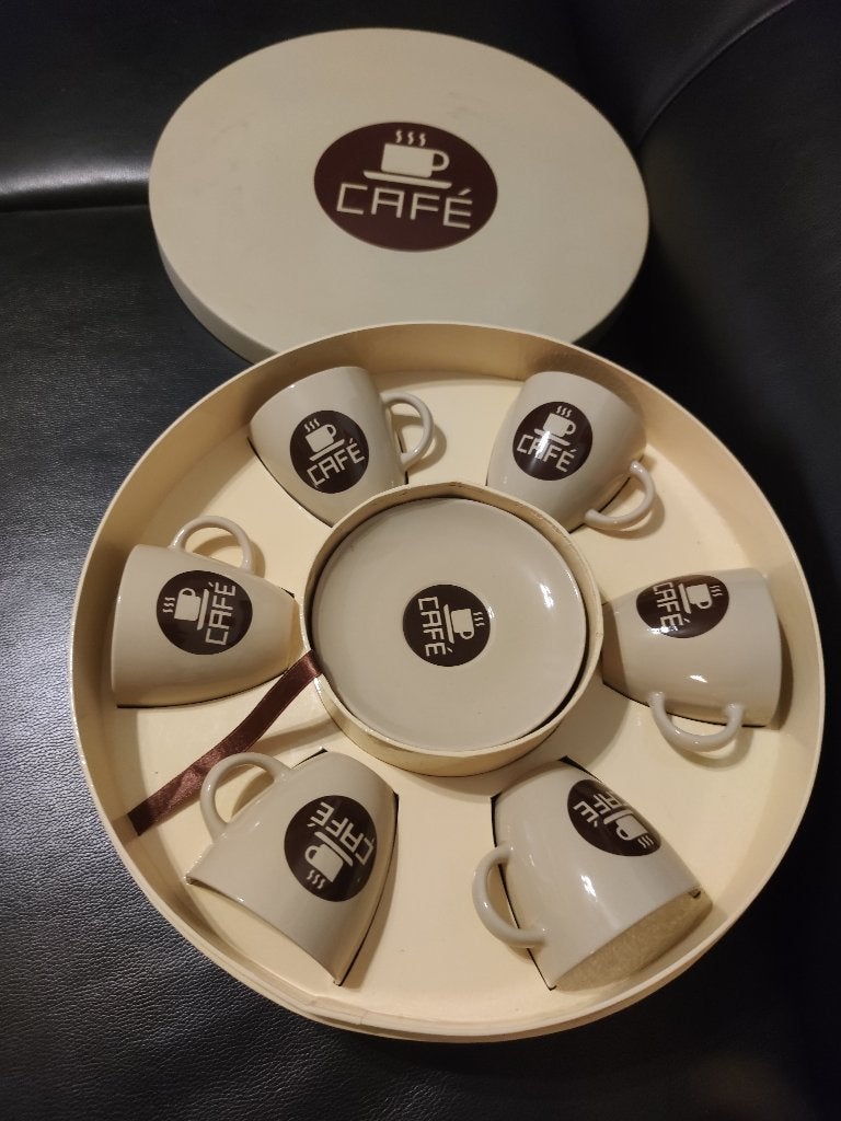 set van 6 koffie kopjes en schoteltjes, Nieuw, Ophalen of Verzenden, Overige stijlen, Kop(pen) en/of Schotel(s)