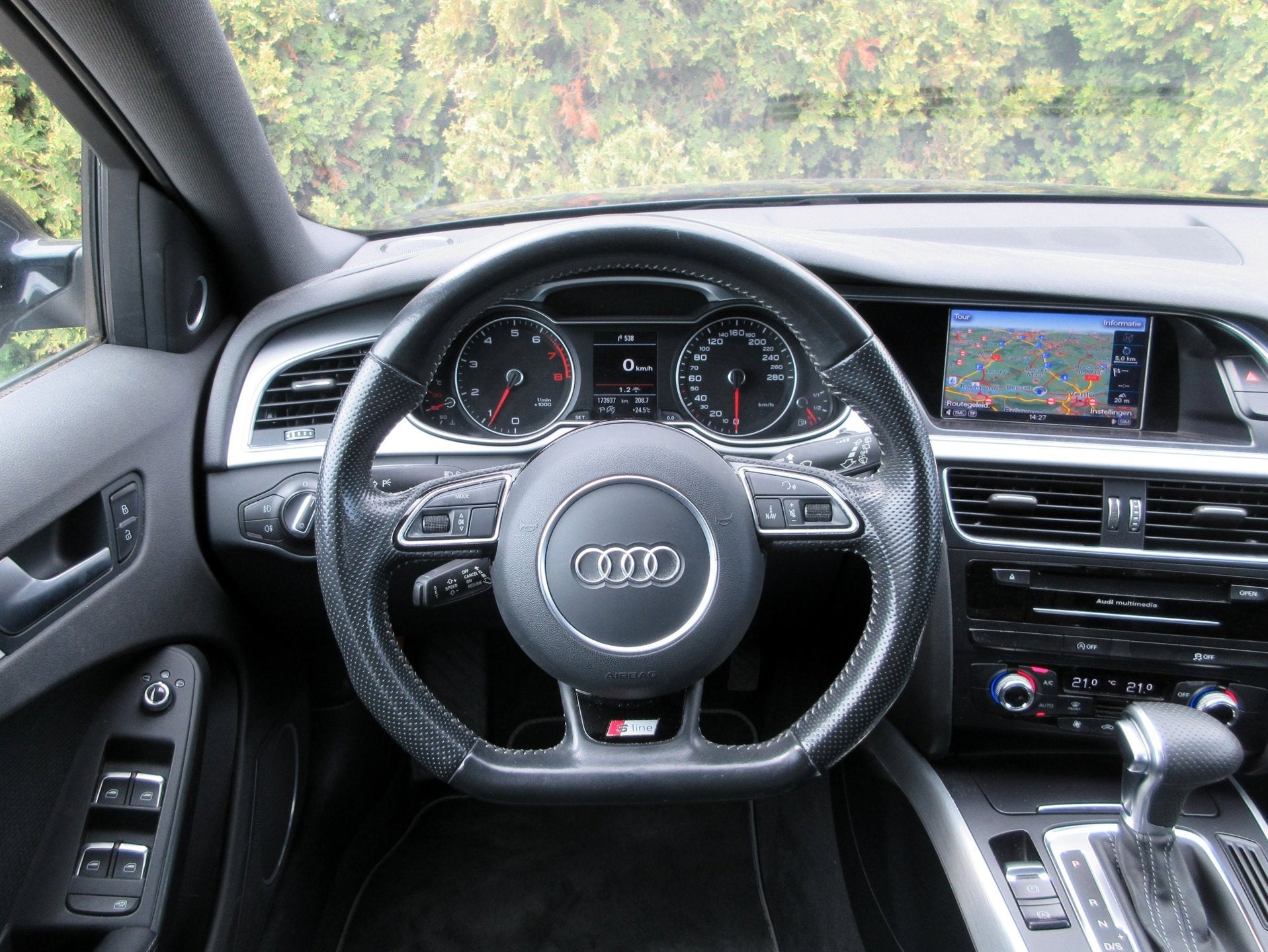 Audi A4 Avant 1.8 TFSI S Edition Autmaat, Gebruikt, 4 cilinders, Origineel Nederlands, 170 pk