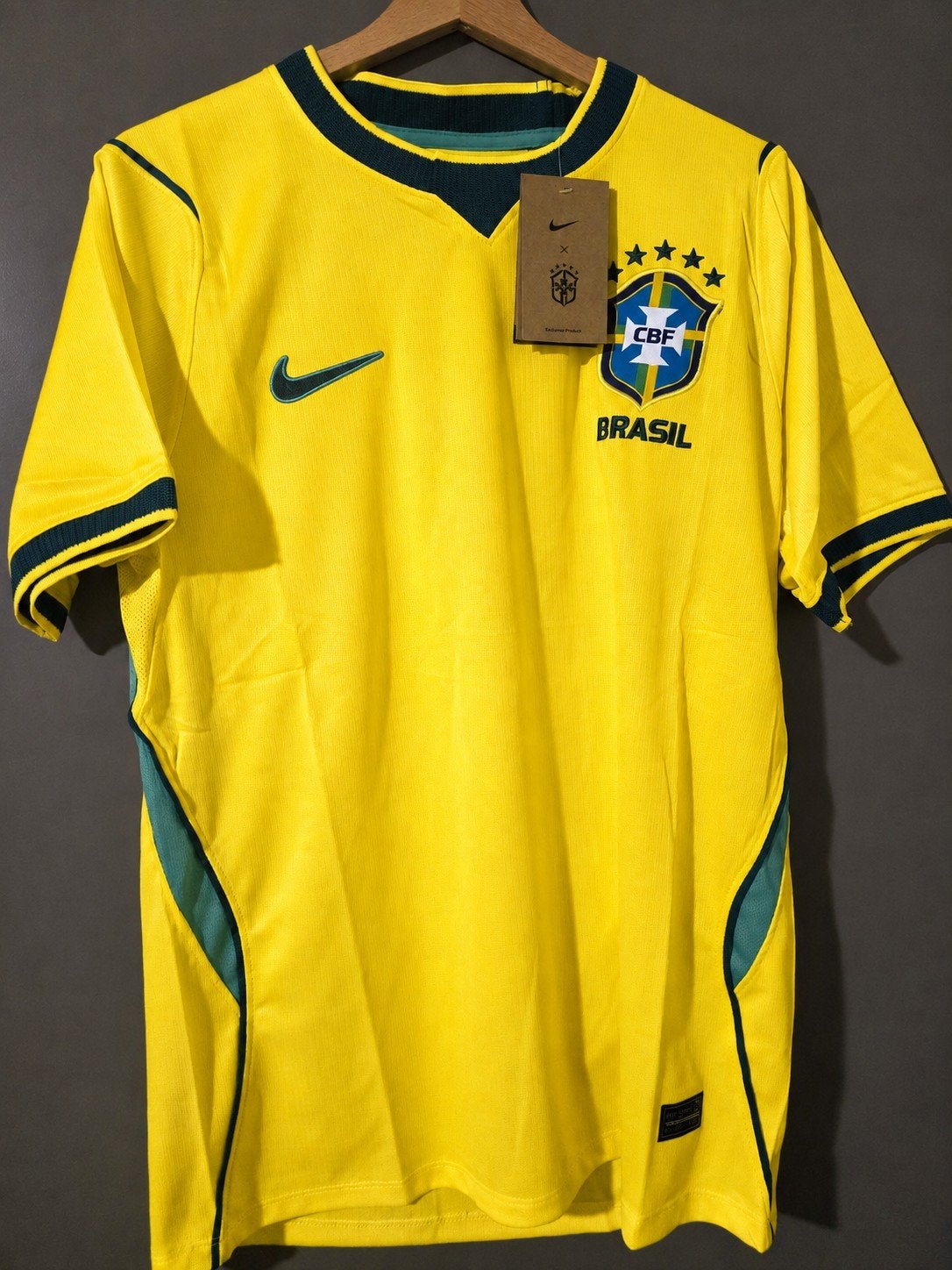 Brazilië Shirt 2026 M of XL 30% Korting, Maat XL, Ophalen of Verzenden, Nieuw, Shirt