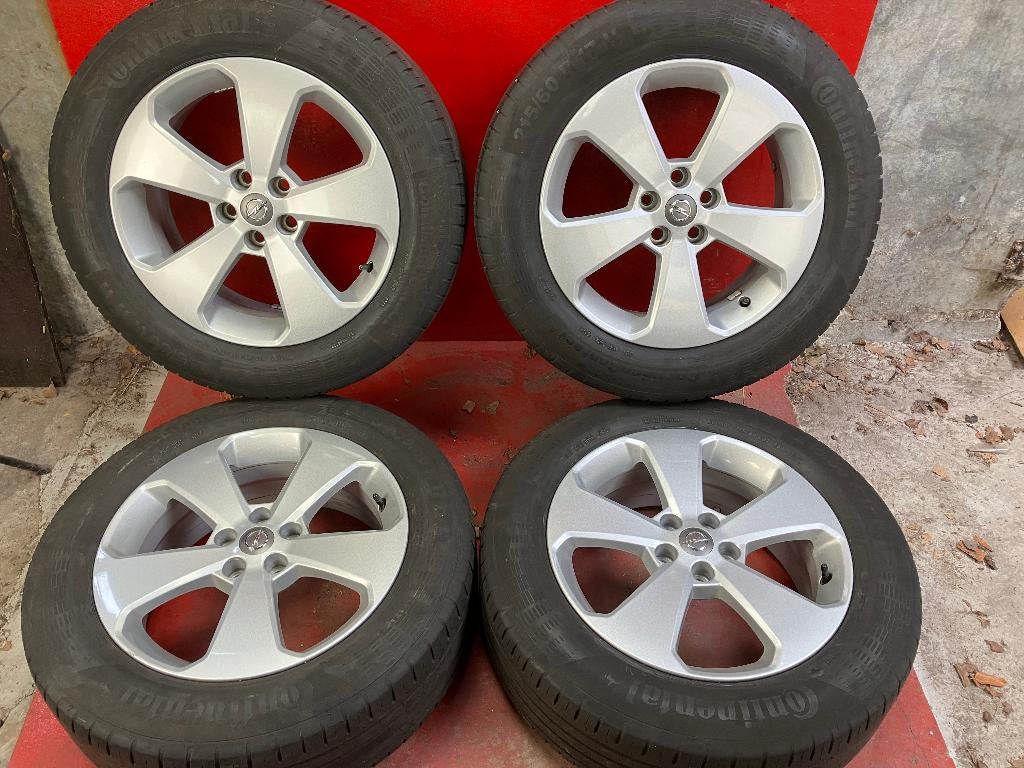Lichtmetalen velgen Opel Mokka 215/60R17 Continental, Auto-onderdelen, ., Banden en Velgen, 17 inch, Ophalen of Verzenden