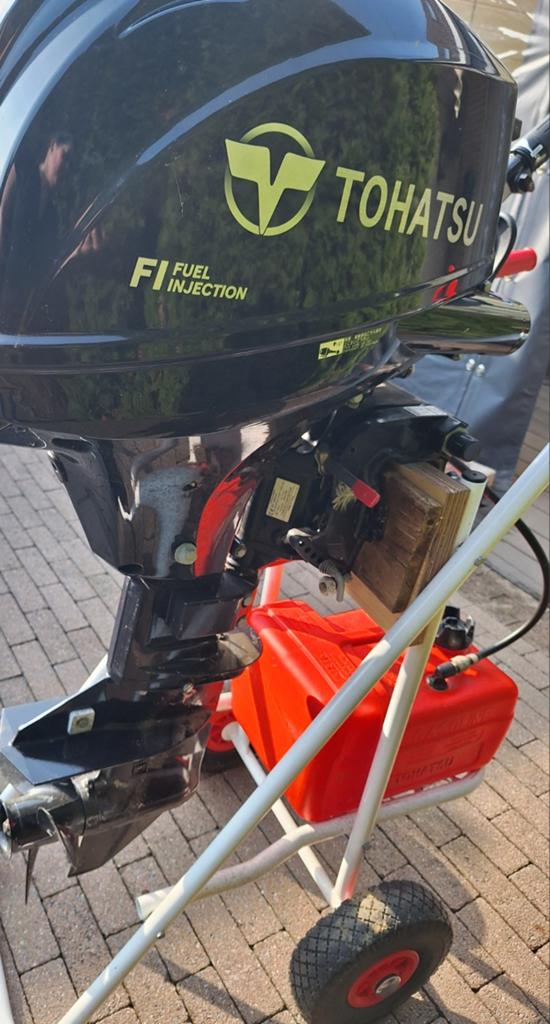 Buitenboordmotor Tohatsu 9.9 kortstaart, Ophalen, 5 tot 10 pk, Viertaktmotor, Zo goed als nieuw