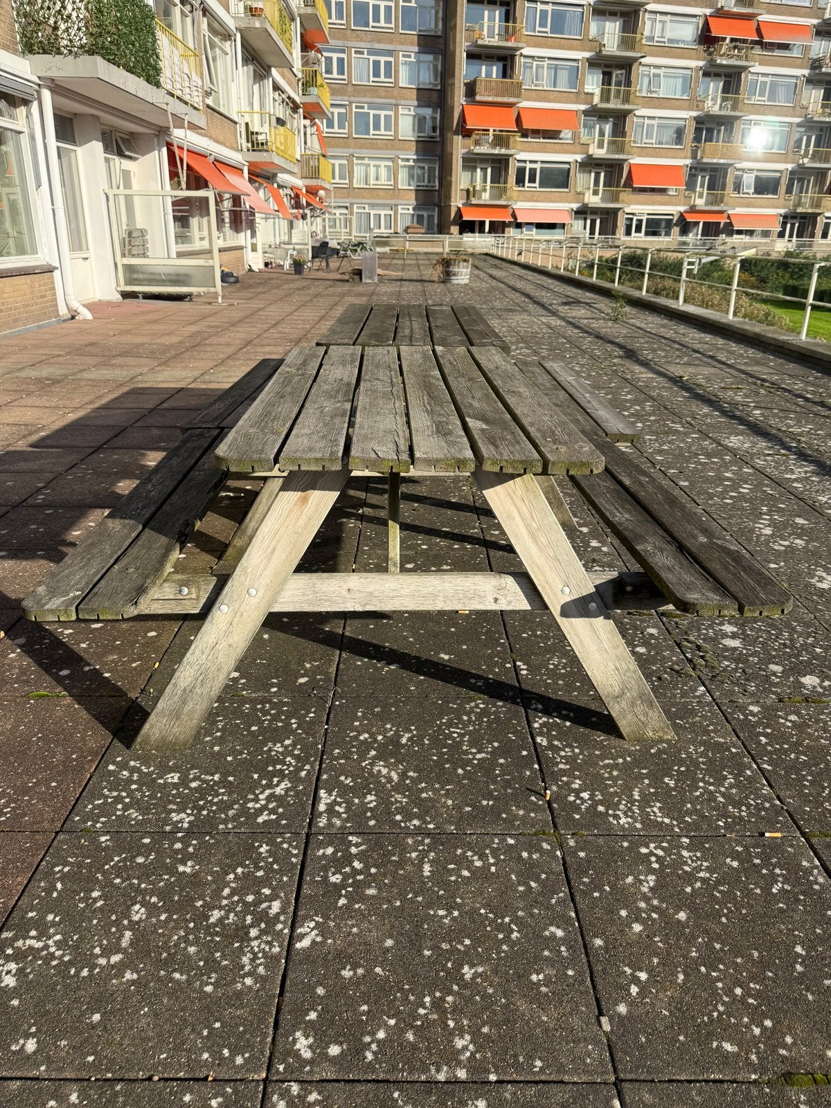 Opknapper picknicktafel met inklapbare bankjes, Ophalen, Gebruikt, Inklapbaar, Rechthoekig