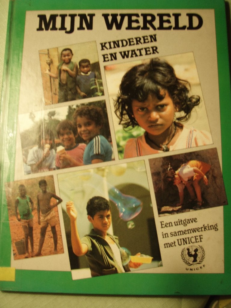 Mijn wereld. Kinderen en water., Non-fictie, Rindert Kromhout van der Meer., Ophalen of Verzenden, Zo goed als nieuw