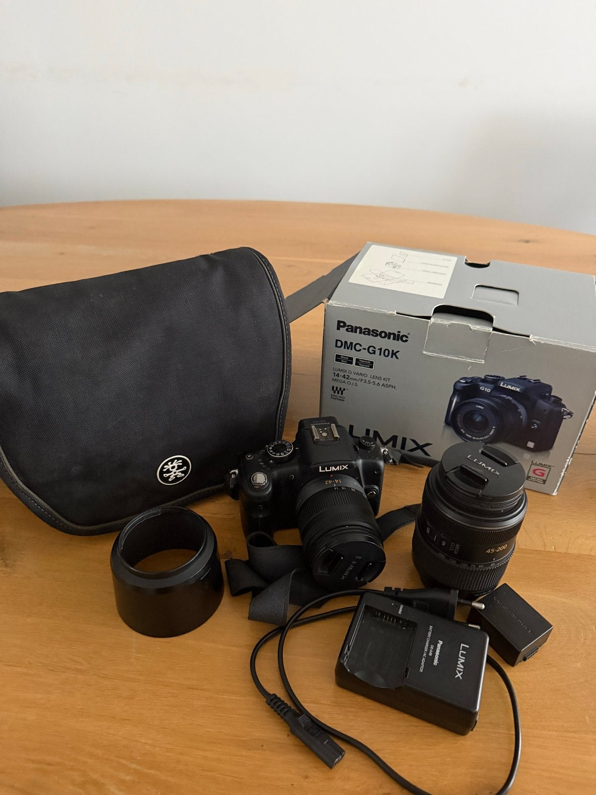 Panasonic Lumix DMC-G10K Systeemcamera met 2 lenzen, Audio, Tv en Foto, Fotocamera's Digitaal, Ingebouwde flitser, Gebruikt, Panasonic