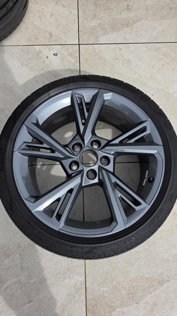 Audi 18inch S3 8Y, Ophalen, Gebruikt, Audi