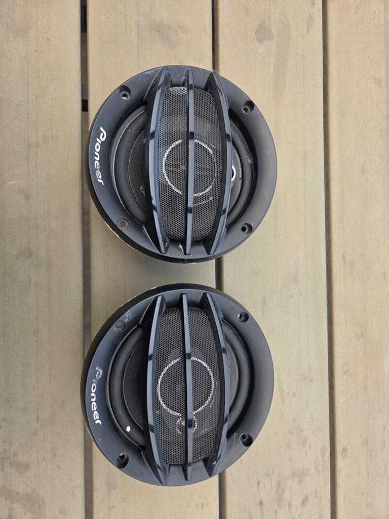 Pioneer auto speakers 300W max 35W nominaal 4 ohm, Auto diversen, Ophalen of Verzenden