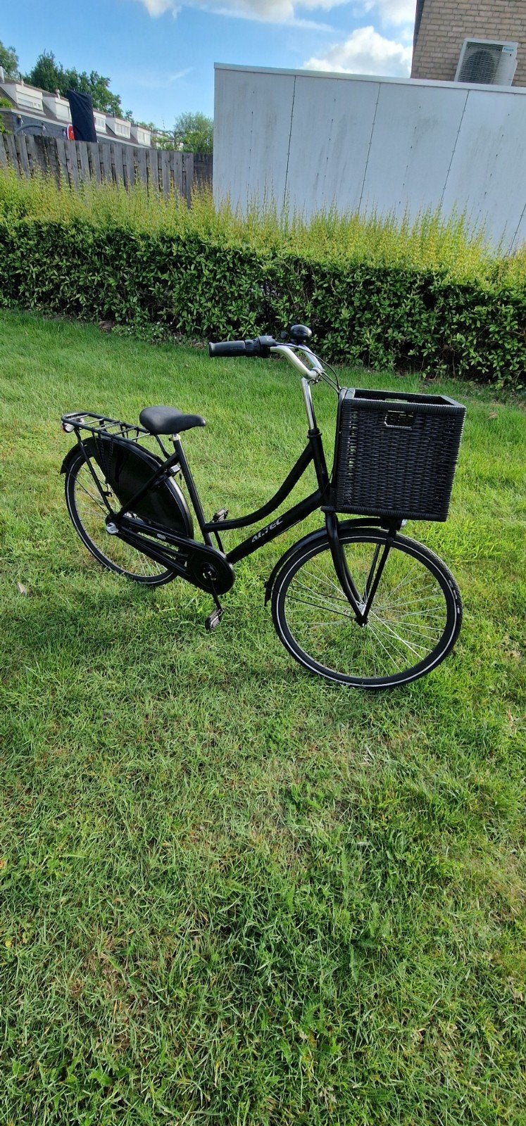 damesfiets in goede staat OERSTERKE, Fietsen en Brommers, Ophalen, Zo goed als nieuw