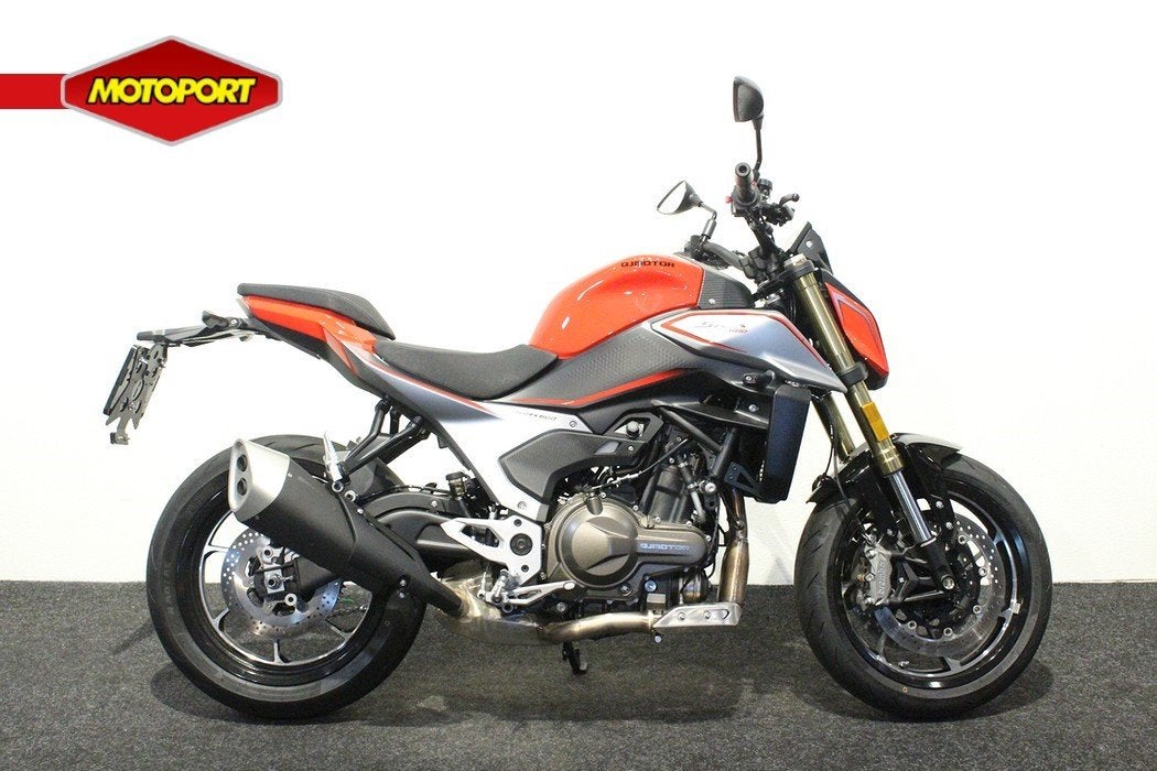 QJMOTOR SRK 600 (bj 2026), Nieuw, Lorentzlaan 14
3401 MX  IJsselstein, Qjmotor, MotoMondo
