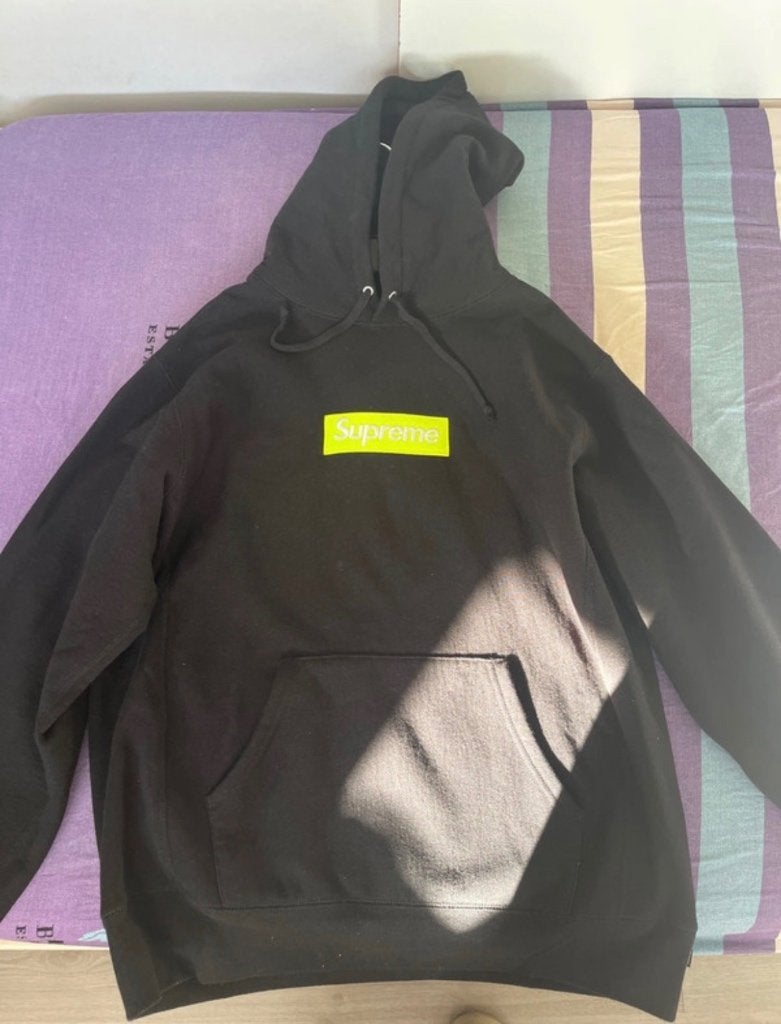 Supreme fw18 bogo hoodie, Kleding | Heren, Maat 52/54 (L), Zwart, Ophalen of Verzenden, Zo goed als nieuw