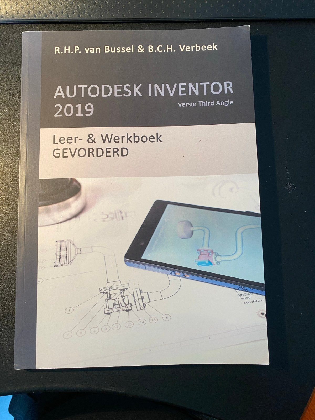 Autodesk Inventor 2019 Leer- & Werkboek Gevorderd, Ophalen of Verzenden, Beta, Zo goed als nieuw, HBO