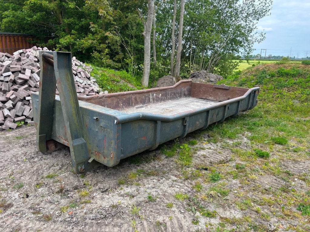 Haakarm container, Ophalen