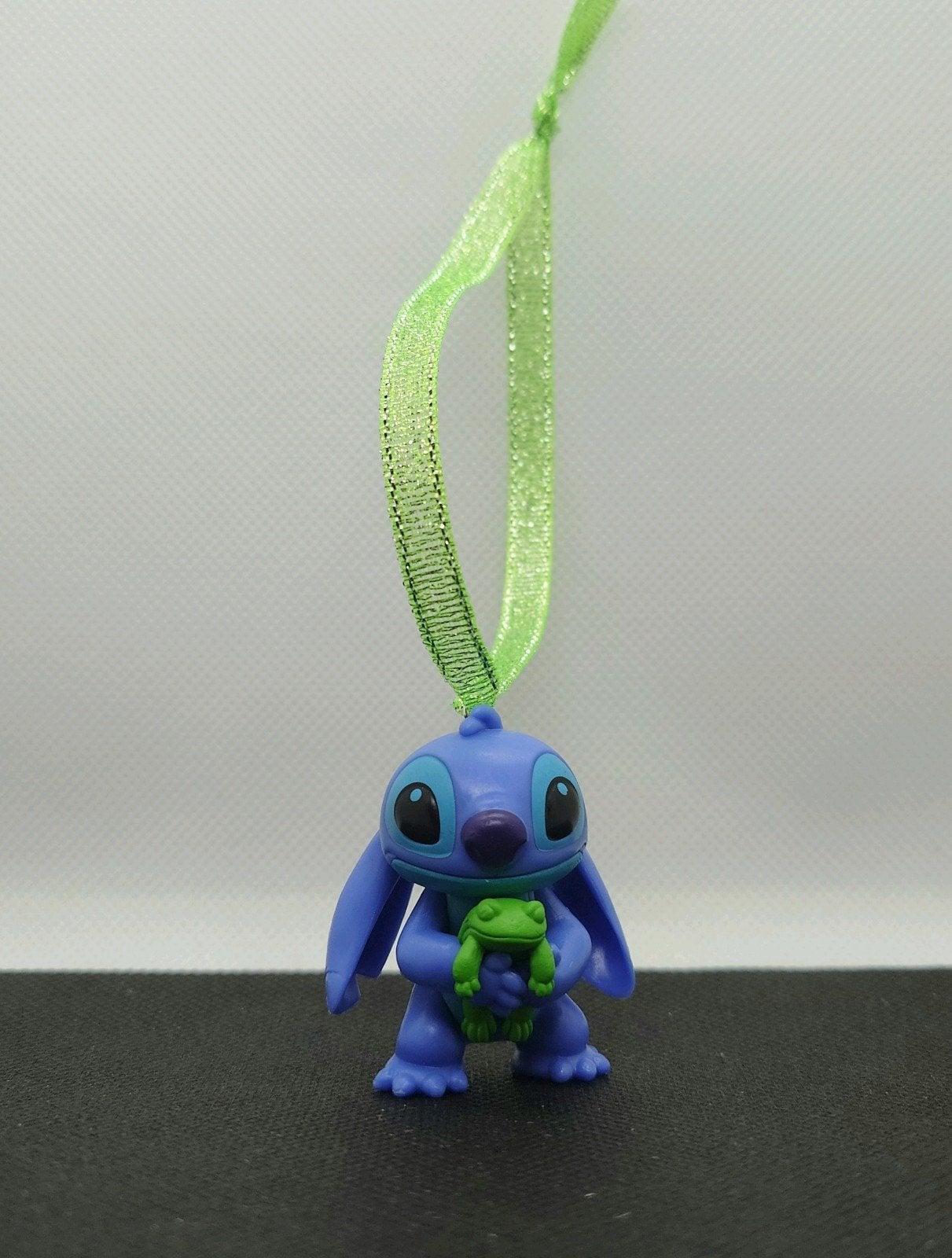 Disney Stitch kerst ornament hanger kerstbal, Ophalen of Verzenden, Nieuw, Beeldje of Figuurtje