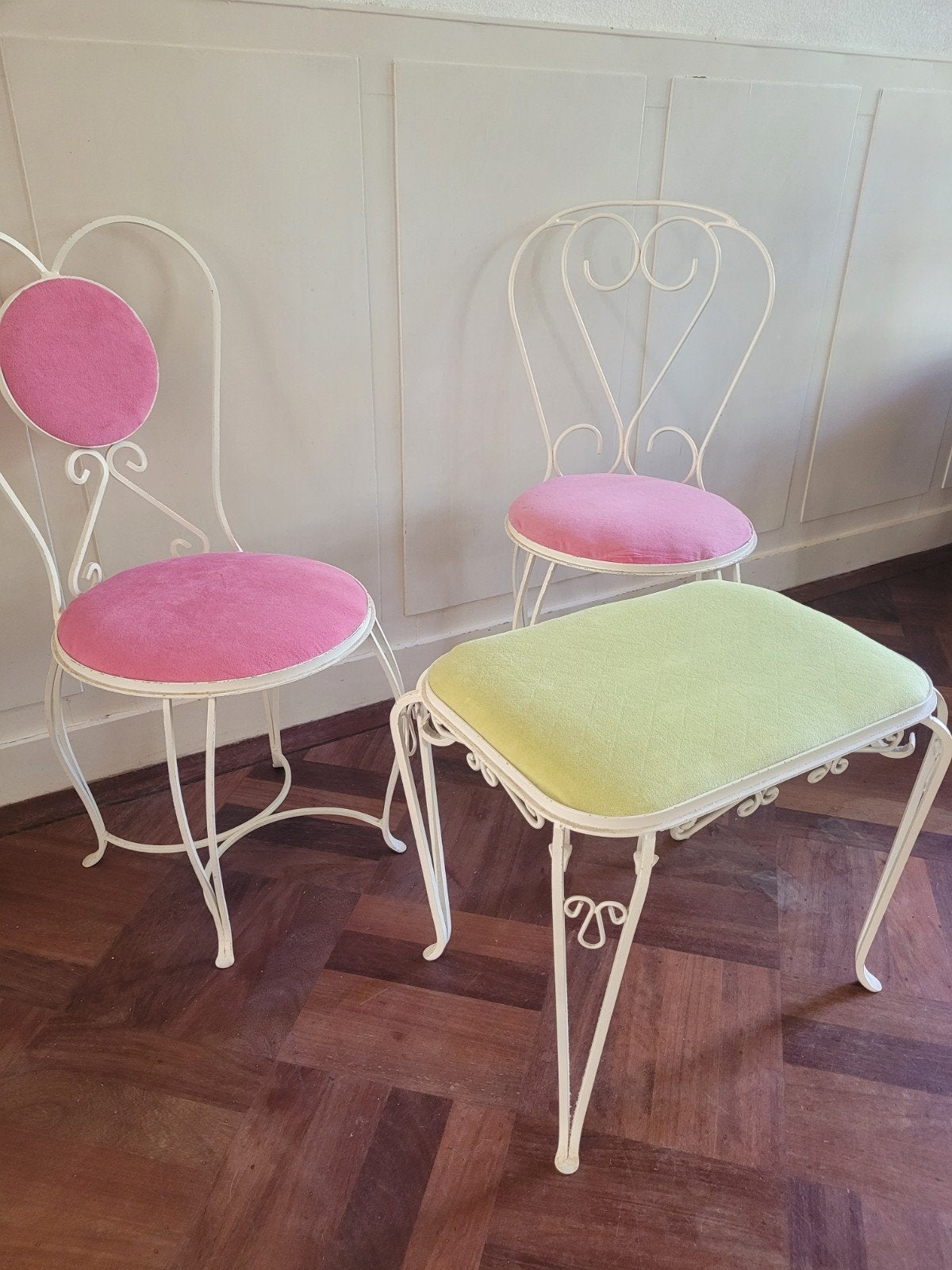 Vintage boudoir stoeltje krukje wit roze groen ijssalon set, Ophalen