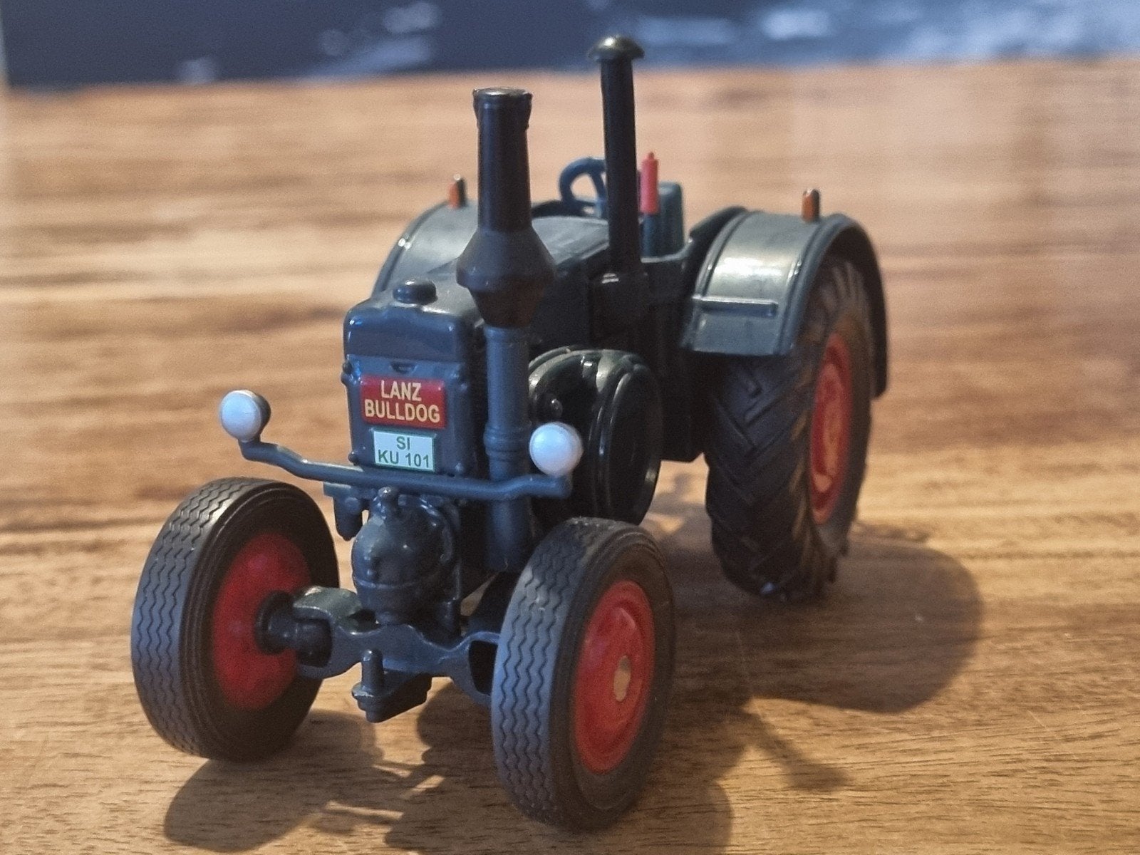 Siku Lanz Bulldog Tractor Model - Zo goed als nieuw, Ophalen of Verzenden, Zo goed als nieuw, Overige typen, SIKU
