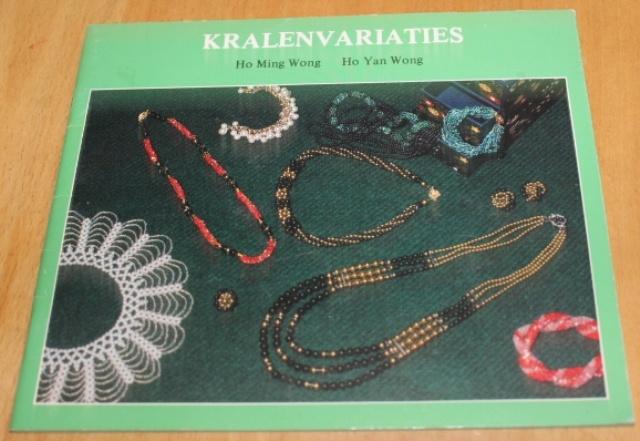 Kralenvariaties, Boeken, Hobby en Vrije tijd, Ophalen of Verzenden, Zo goed als nieuw, Sieraden maken, Geschikt voor kinderen
