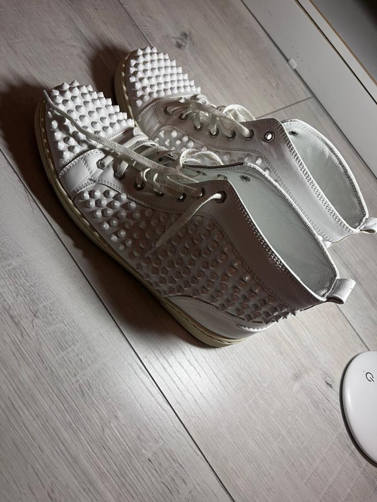 Louboutins wit, Ophalen of Verzenden, Wit